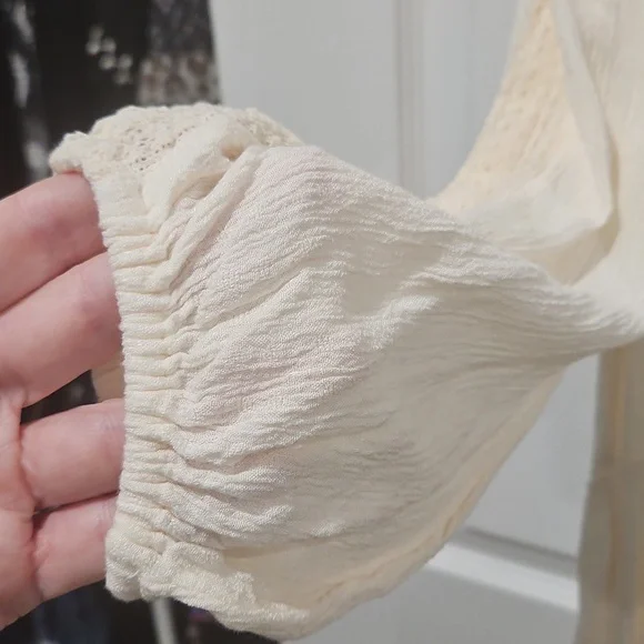 American Eagle Outfitters Cream Lace Tunic - Picture 7 of 11